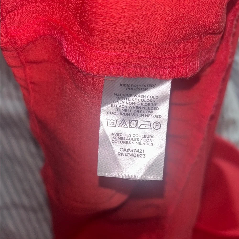 LOFT Peplum Sleeveless Tank Top - Picture 4 of 4